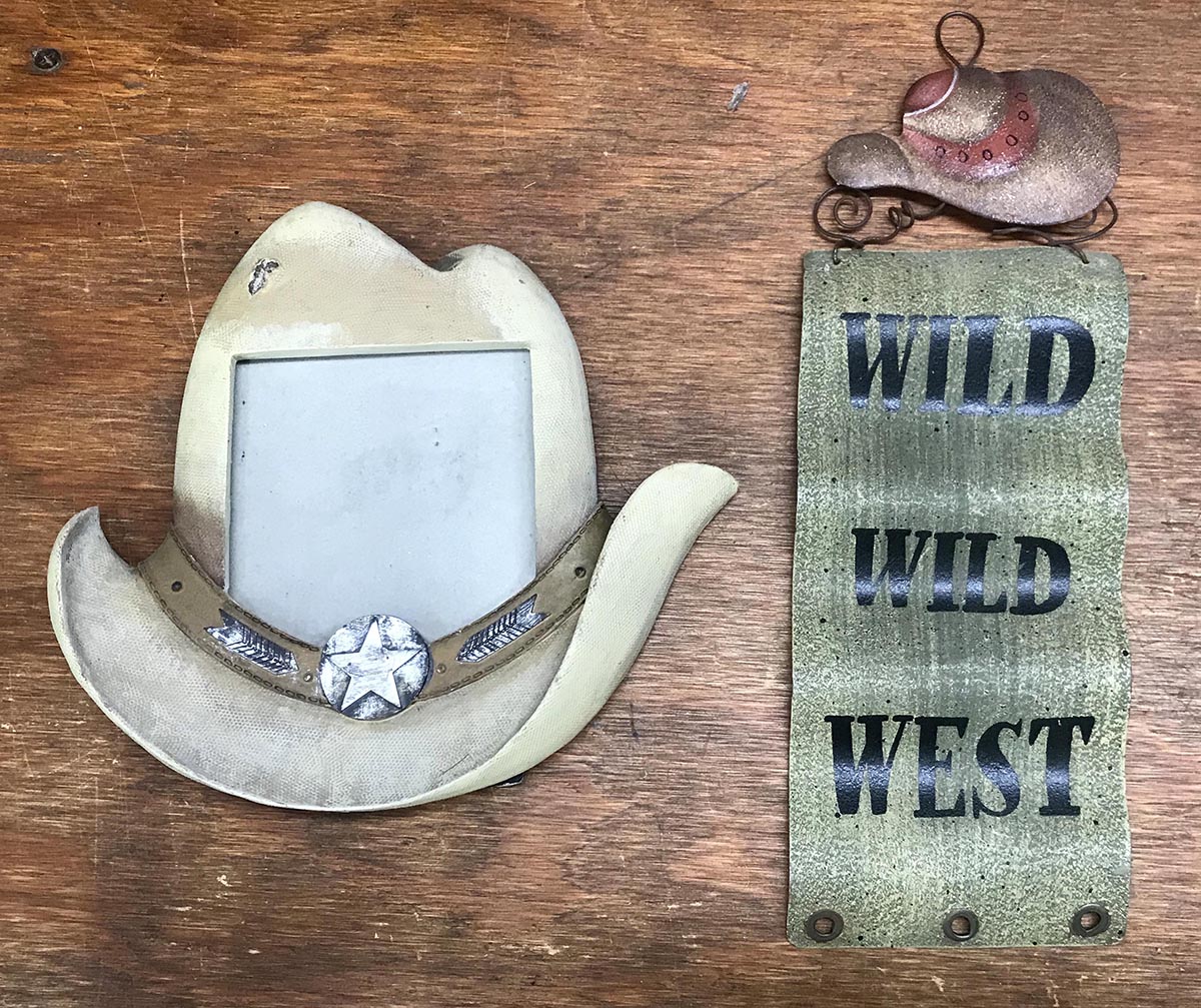 Wild West Western Decor ONLY 1 SET AVAILABLE www hoofprints Wild West Western Decor ONLY 1 SET AVAILABLE www hoofprints